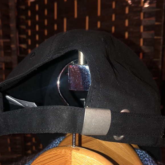 Disneyland Resorts Adult Hat - Disneyland 60th Anniversary Celebration - Black - Picture 8 of 15